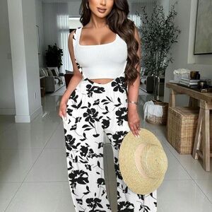 Floral Black and White Women's Pants